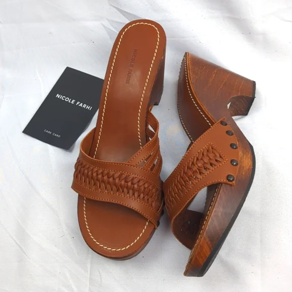 FINAL SALE 🆕🌿NICOLE FARHI SANDALS🌿 - Picture 3 of 16